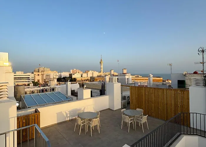 Entre Catedrales Grupo Ac Gestion * 카디스